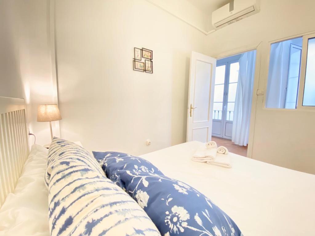 Superb In Downtown Of ,parking Optional, !! Appartamento Siviglia