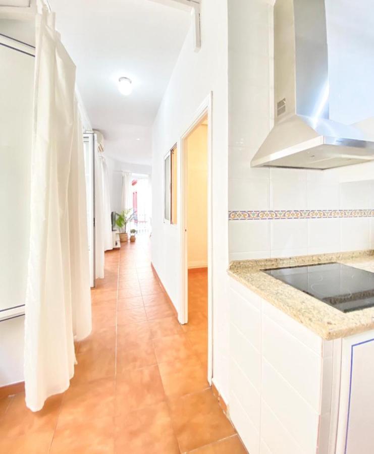 Superb In Downtown Of ,parking Optional, !! * Siviglia