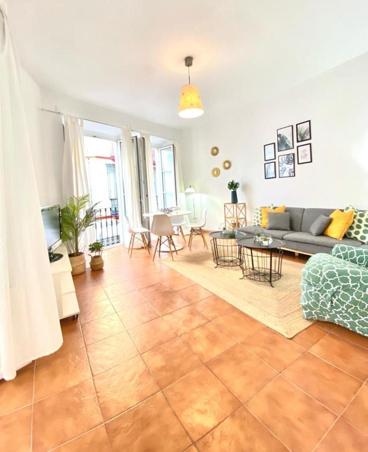 Superb In Downtown Of ,parking Optional, !! Apartamento *